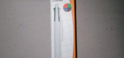 Stylo bille 4 couleurs